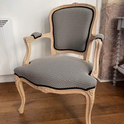 Cabriolet bois brute tissu noir et blanc Lelievre double corde 