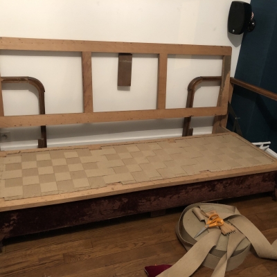 Canapé clic-clac des années 40 à refaire