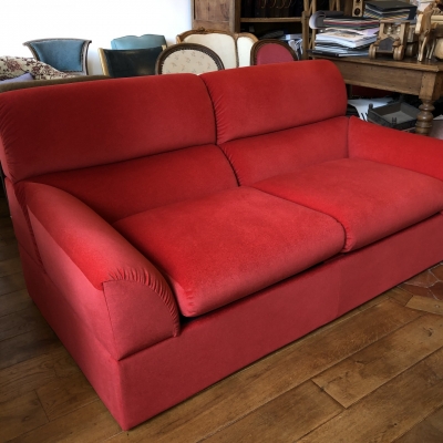 canapé contemporain en mousse couverture en velours 